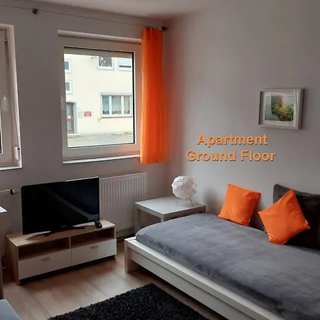 Unique 118 Бремен