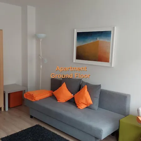 Unique 118 * Бремен